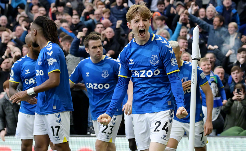 💡早报：阿隆索输掉的，是“帅位保卫战”？（早报：阿隆索的保帅之战是否告负？）