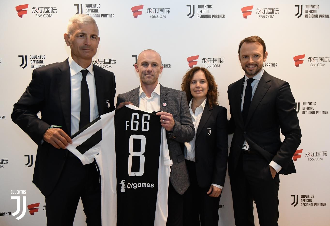 桑德兰主帅：扎卡对阿森纳的了解对我们很重要，他说能有斩获（桑德兰主帅：扎卡熟悉阿森纳对球队至关重要，他认为我们有望取分）