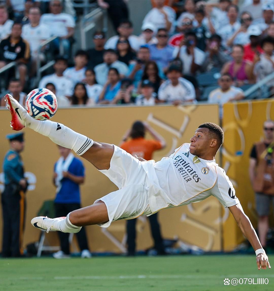 2025中超犯规榜：费利佩60次第一，马莱莱、内内58次并列第二（2025赛季中超犯规榜：费利佩以60次居首，马莱莱与内内以58次并列第二）