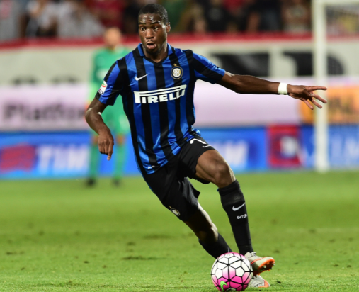 阿媒：奥斯卡所患非严重的结构性心脏病，但是否退役仍不明朗（阿媒：奥斯卡确诊非重度结构性心脏病，是否退役尚未明朗）